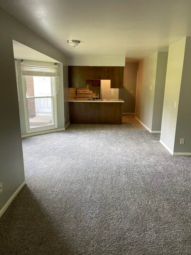 property at 4475 W Milham Ave