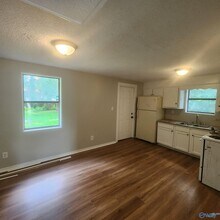 3706 Wilbanks Dr in Huntsville, AL - Building Photo - Building Photo