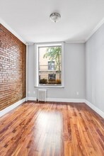 BARROW ST. in New York, NY - Building Photo - Building Photo