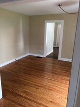 317 Pearl St in Jeffersonville, IN - Building Photo - Building Photo