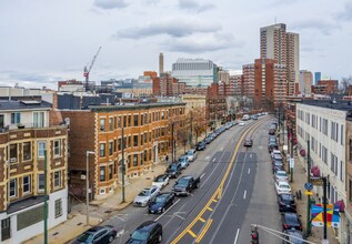 892 Huntington Ave in Boston, MA - Foto de edificio - Building Photo