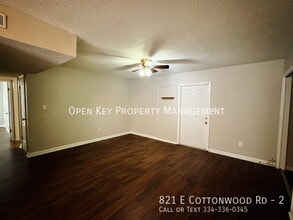 821 E Cottonwood Rd in Dothan, AL - Building Photo - Building Photo