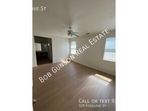 329 Foxglove St in Pittsburg, CA - Building Photo - Building Photo