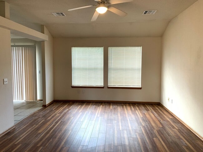904 Brandywine Ln in Norman, OK - Building Photo - Building Photo