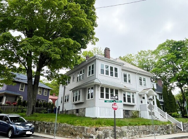 44 Bellevue St in Boston, MA - Building Photo - Building Photo