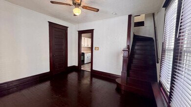 633 Livingston Ave NE in Grand Rapids, MI - Foto de edificio - Building Photo