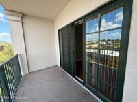 1661 Riverside Ave, Unit 424 in Jacksonville, FL - Foto de edificio - Building Photo