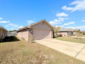 4411 Fiske St in Milton, FL - Building Photo - Building Photo