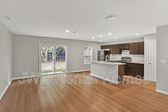 939 W 24th St in Jacksonville, FL - Building Photo - Building Photo