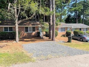 108 Stinson St Ext in Chapel Hill, NC - Building Photo - Building Photo