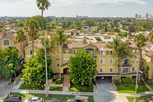 2225 Beverly Glen Blvd. in Los Angeles, CA - Building Photo