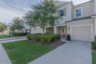 13114 Annie’s Walk Dr in Jacksonville, FL - Building Photo - Building Photo