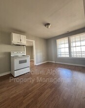 407 Digh St in Gastonia, NC - Building Photo - Building Photo