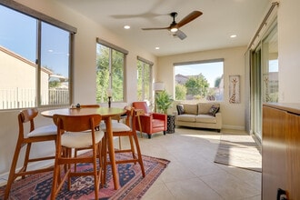 15992 W Indigo Ln in Surprise, AZ - Building Photo - Building Photo