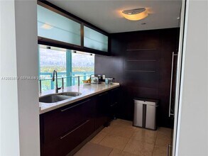 6000 Indian Creek Dr in Miami Beach, FL - Building Photo - Building Photo