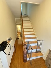 17 Clinton St, Unit 1 in Cambridge, MA - Building Photo - Building Photo