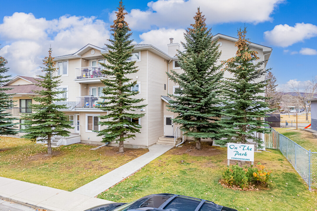 On The Park Condominiums in Calgary, AB - Building Photo