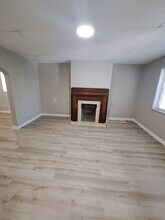 205 Dengler St in Pittsburgh, PA - Building Photo - Building Photo