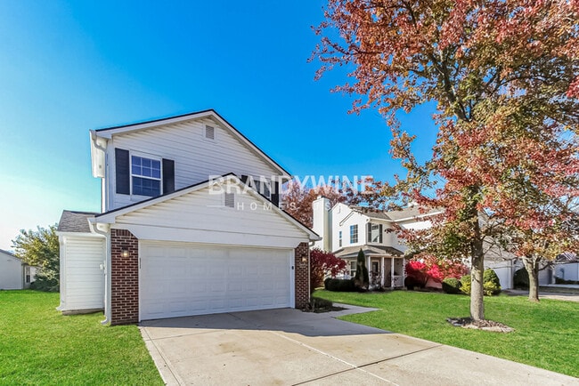 16720 Yeoman Way in Westfield, IN - Foto de edificio - Building Photo