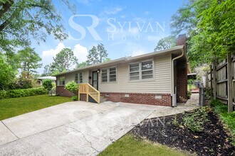 932 Howard St in Columbia, SC - Building Photo - Building Photo