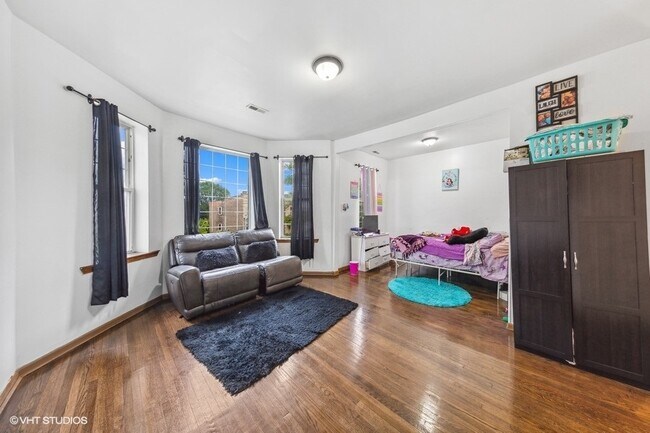 1546 S Drake Ave, Unit #3