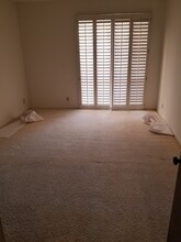 727 Esplanade, Unit 204 in Redondo Beach, CA - Building Photo - Building Photo