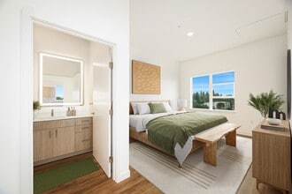 Alta Norra in Shoreline, WA - Building Photo - Building Photo