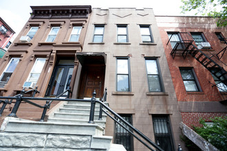 457 Clinton St in Brooklyn, NY - Building Photo - Building Photo