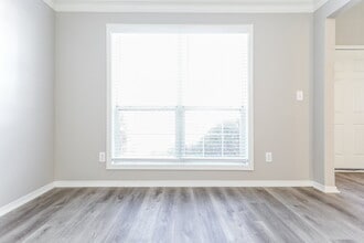 6531 Alford Way in Lithonia, GA - Foto de edificio - Building Photo