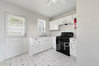 319 Britton St in Petersburg, VA - Building Photo - Building Photo