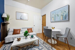 690 9th Ave, Unit SI ID1323917P in New York, NY - Building Photo