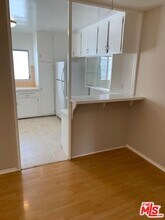 1201 S Sherbourne Dr in Los Angeles, CA - Building Photo - Building Photo