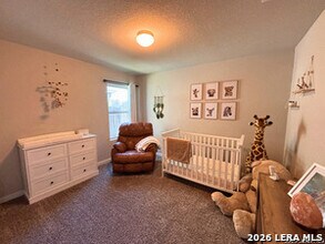 6930 Emerald Valley in San Antonio, TX - Building Photo - Building Photo