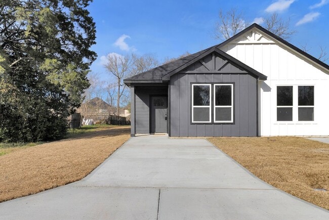 property at 106 Runnels St