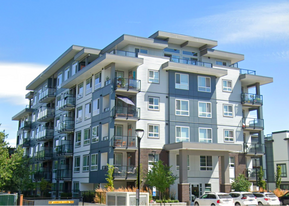 1514 McCallum Rd in Abbotsford, BC - Building Photo
