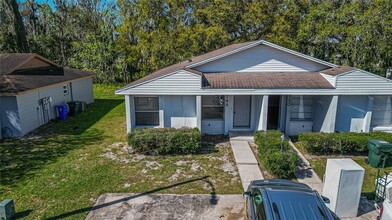 750 Zella Ln in Lakeland, FL - Foto de edificio - Building Photo