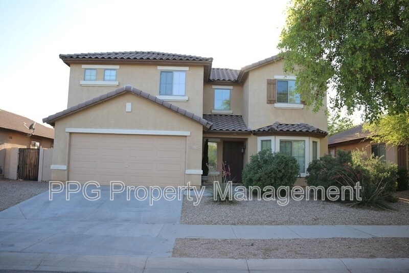 11292 N 161st Dr in Surprise, AZ - Building Photo