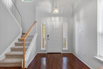 8707 Dulcet Dr in Austin, TX - Building Photo - Building Photo