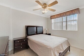 2400 NE 9th St in Fort Lauderdale, FL - Building Photo - Building Photo