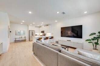 524 4th St in Argyle, TX - Building Photo - Building Photo