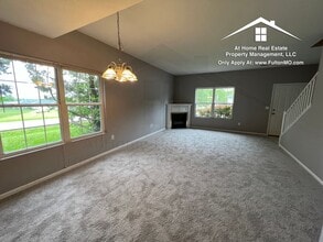 1012 Boulder Ct in Fulton, MO - Building Photo - Building Photo