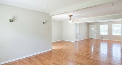 2866 Manor Ct in Snellville, GA - Building Photo - Building Photo