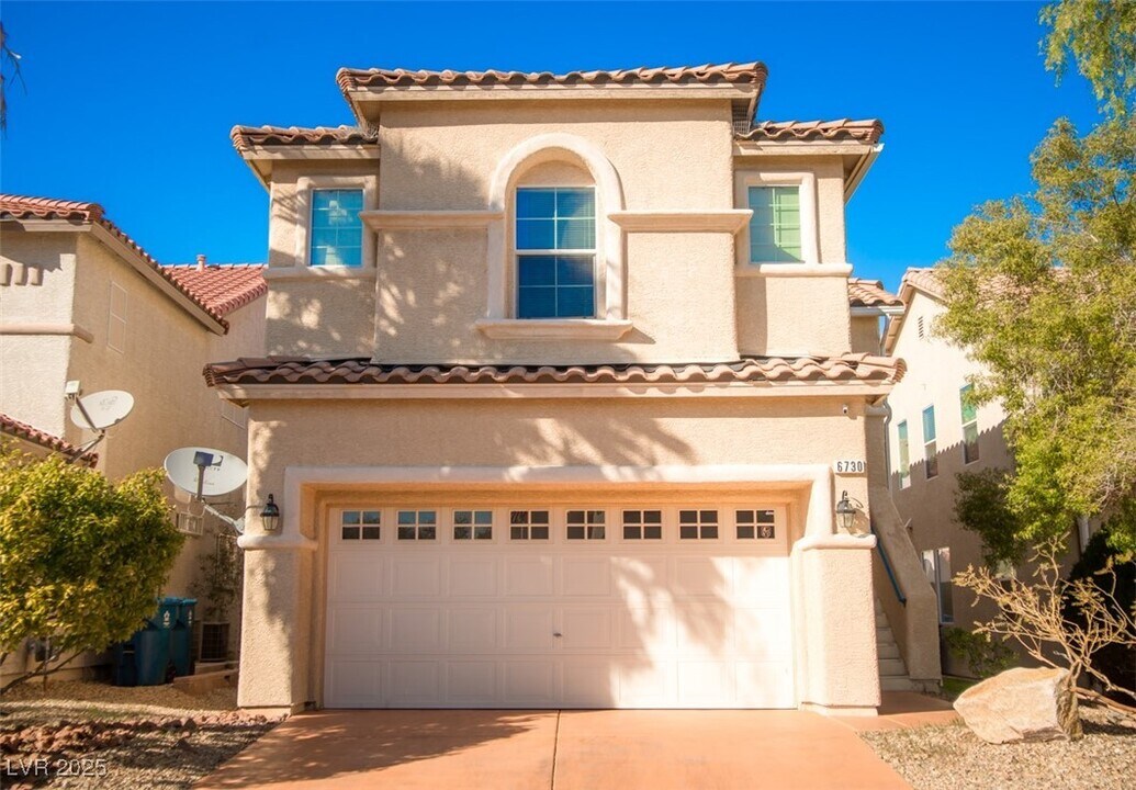 6730 W Oak Mist Ave in Las Vegas, NV - Building Photo