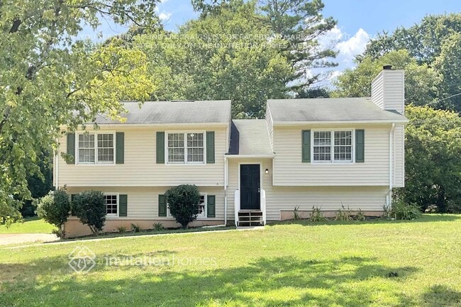 property at 104 Village Ct