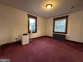 211 Newton Ave in Oaklyn, NJ - Building Photo - Building Photo