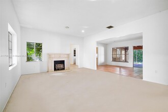 1539 Catalonia Ave in Coral Gables, FL - Building Photo - Building Photo