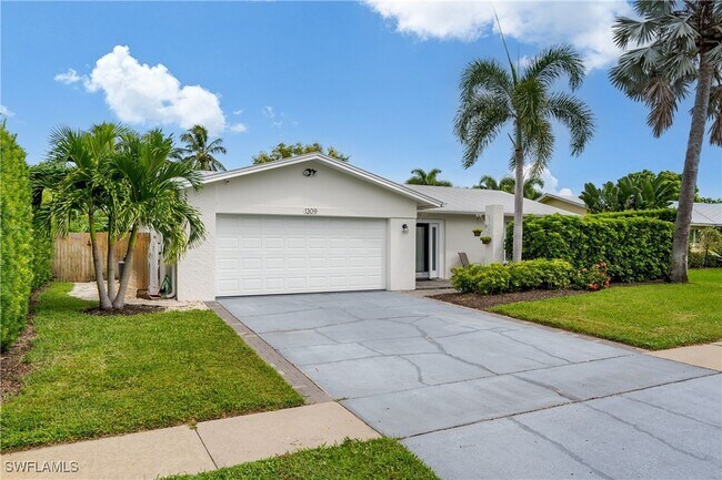 property at 1309 Westlake Blvd