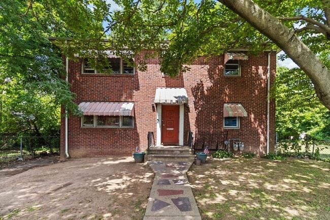 property at 167 S Munn Ave