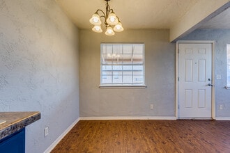 Welcome Home! in Oklahoma City, OK - Building Photo - Interior Photo