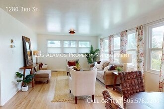 1280 3rd St in Los Alamos, NM - Building Photo - Building Photo